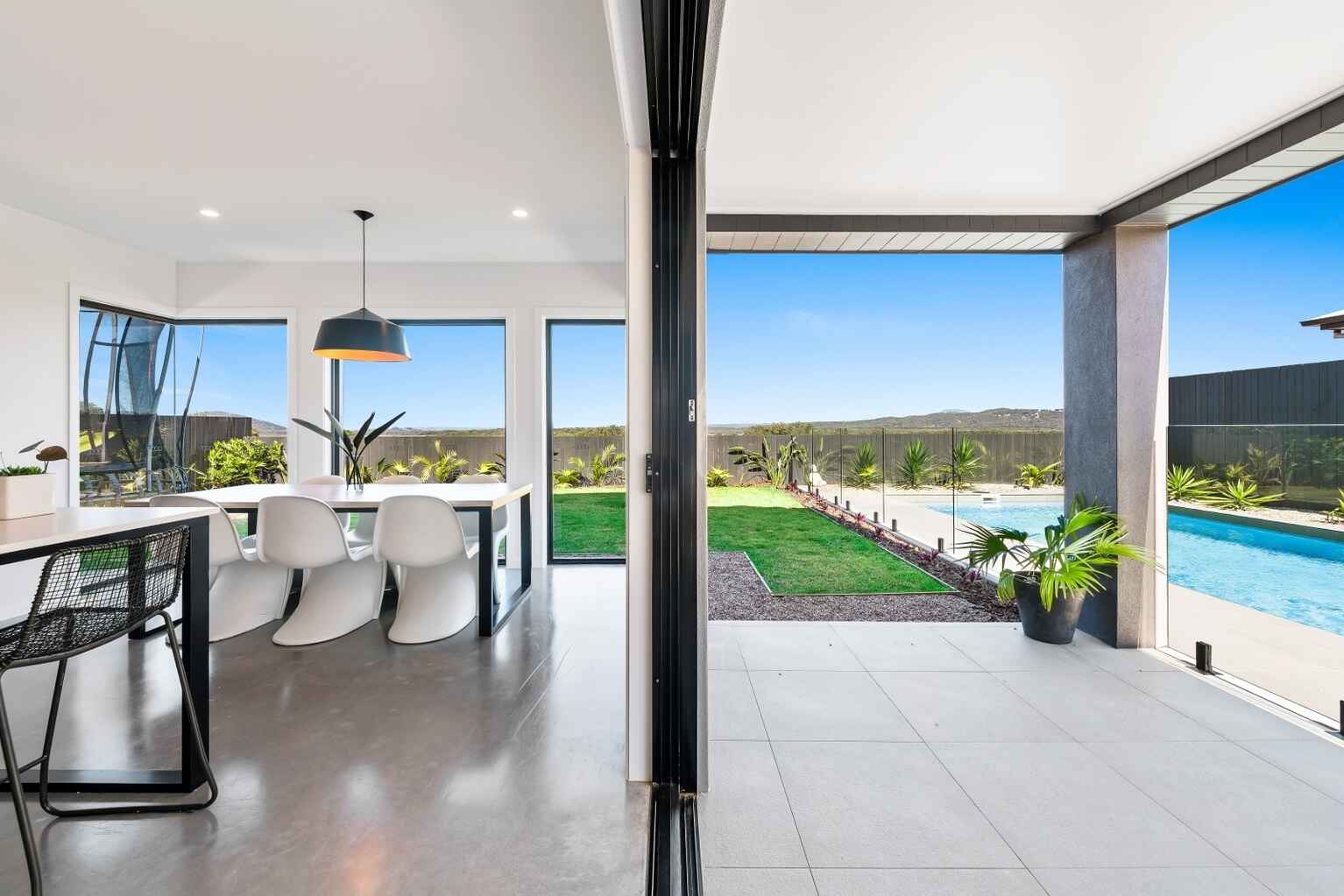 15 Bowerbird Close Peregian Springs