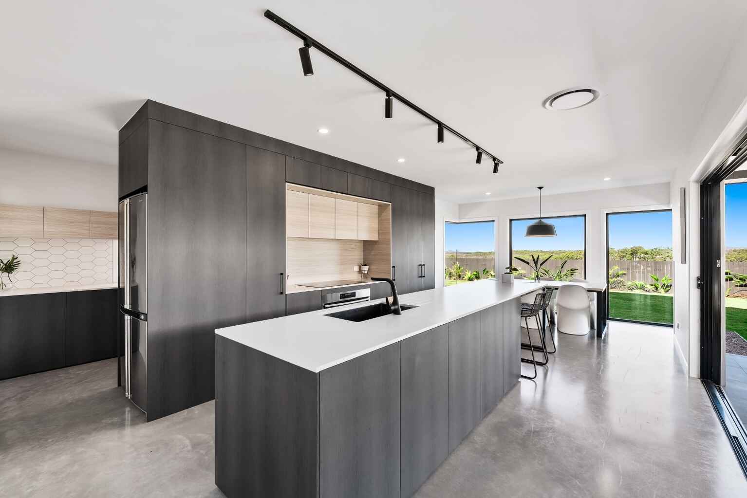 15 Bowerbird Close Peregian Springs