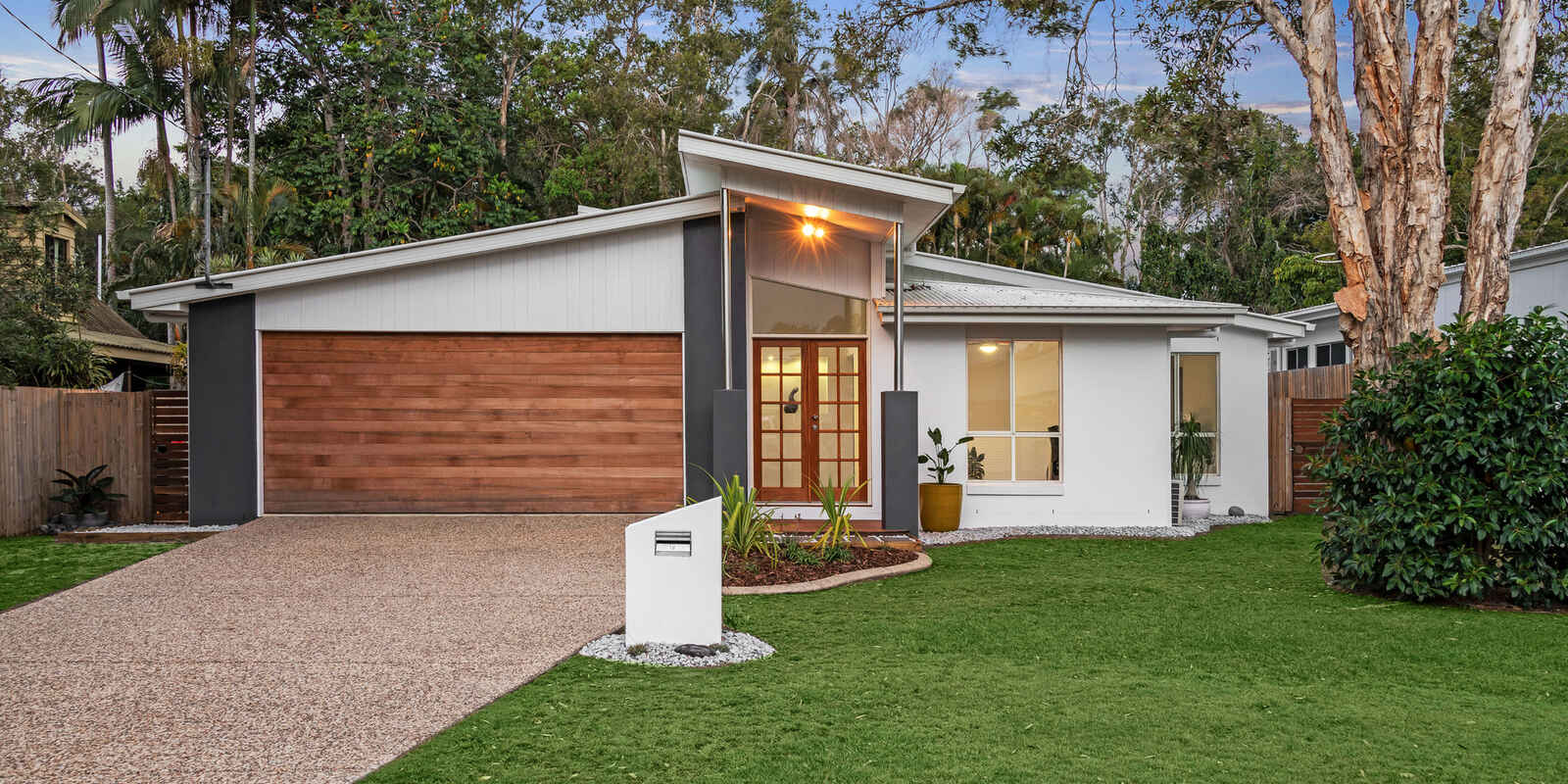 16 Fourwinds Avenue Coolum Beach