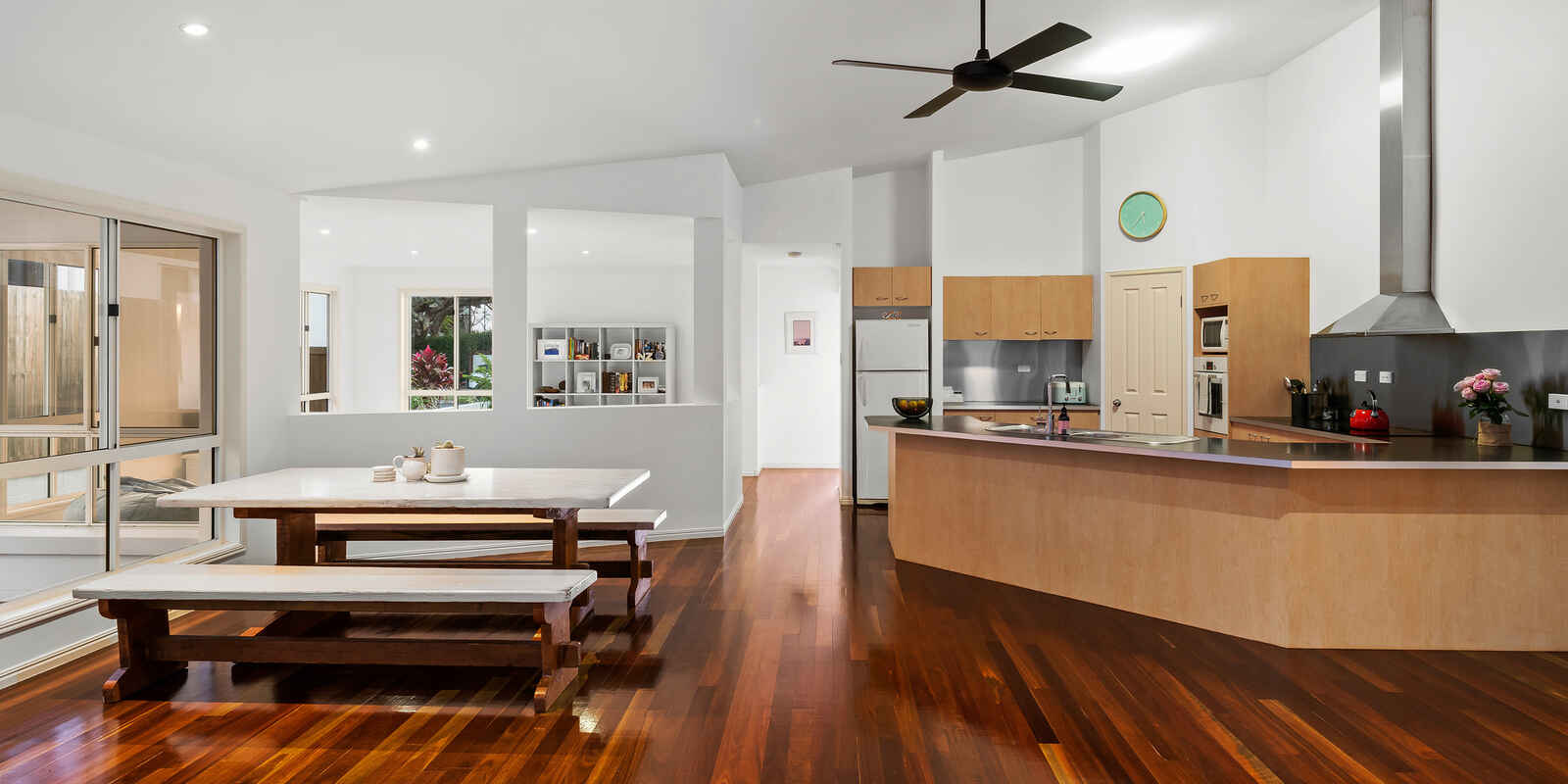 16 Fourwinds Avenue Coolum Beach