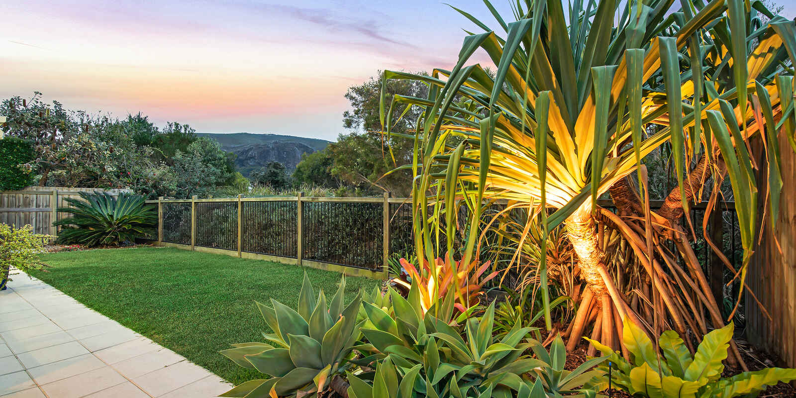 38 Saltwater Way Mount Coolum