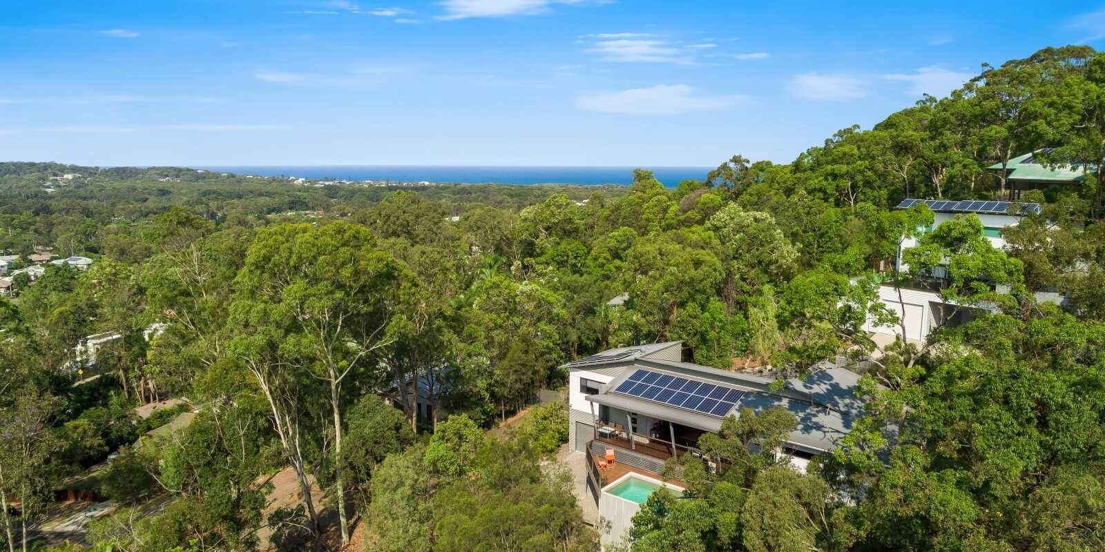 15 Noonameena Court Mount Coolum