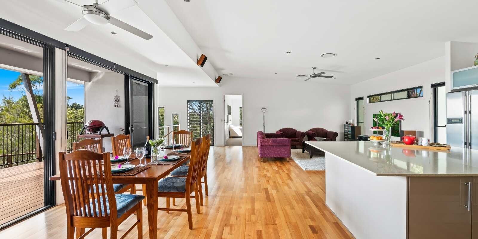 15 Noonameena Court Mount Coolum