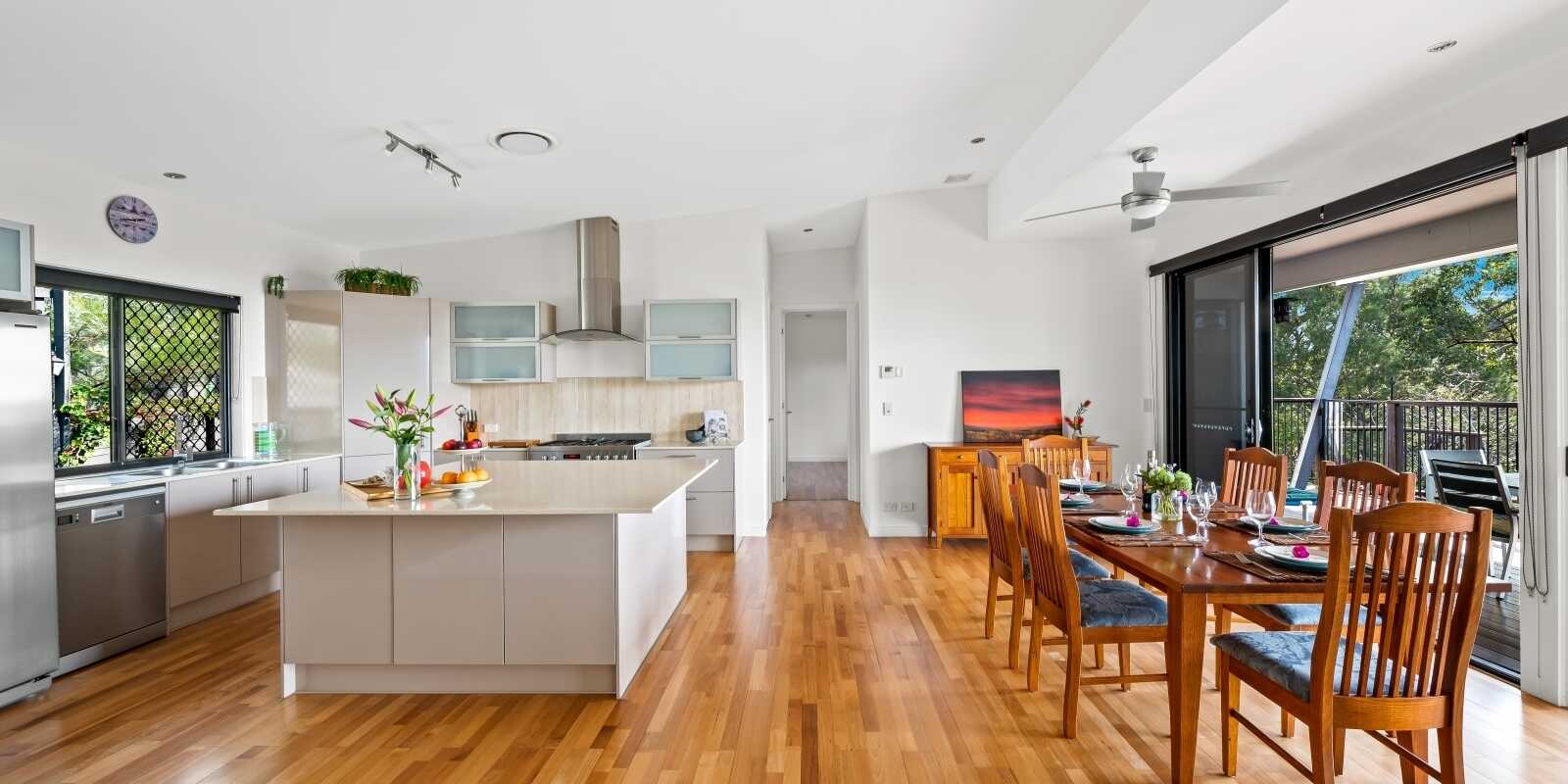 15 Noonameena Court Mount Coolum