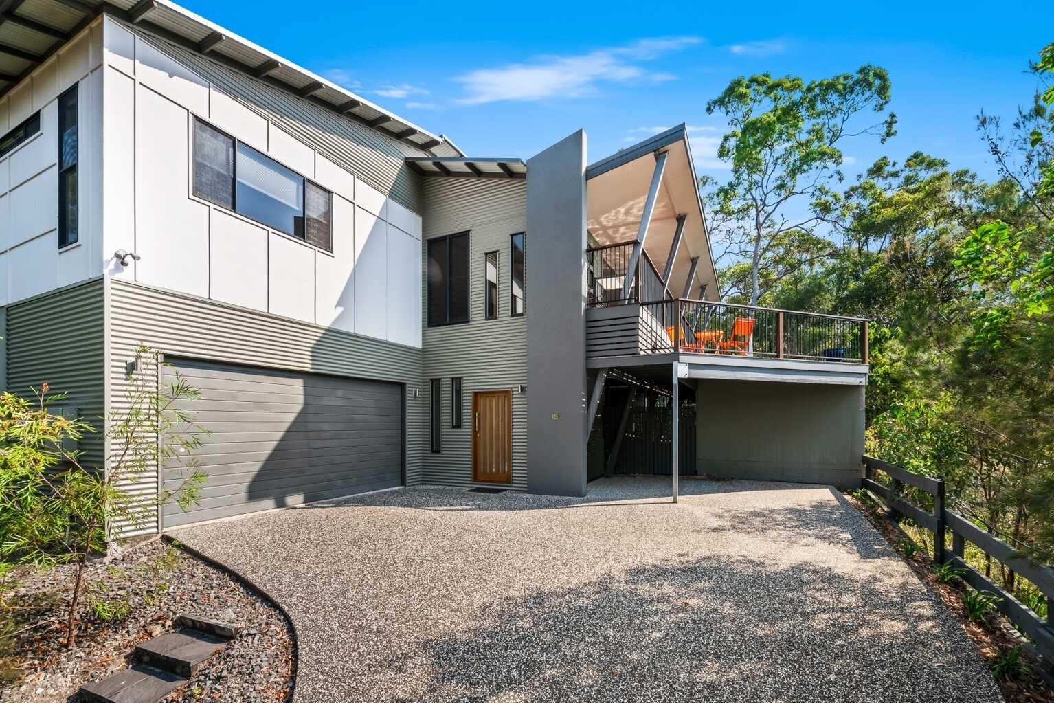 15 Noonameena Court Mount Coolum