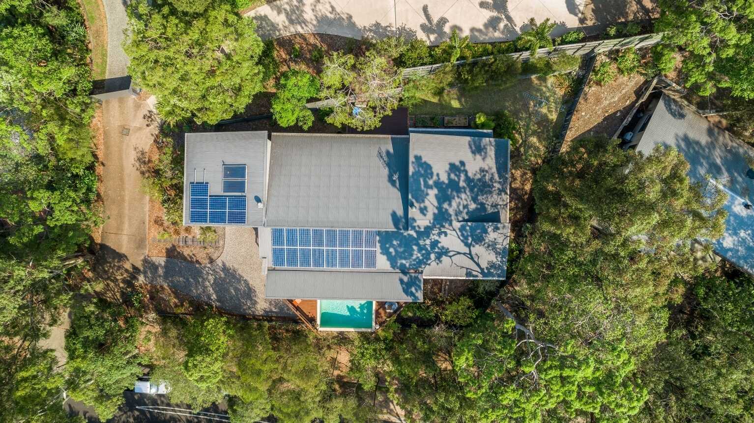 15 Noonameena Court Mount Coolum