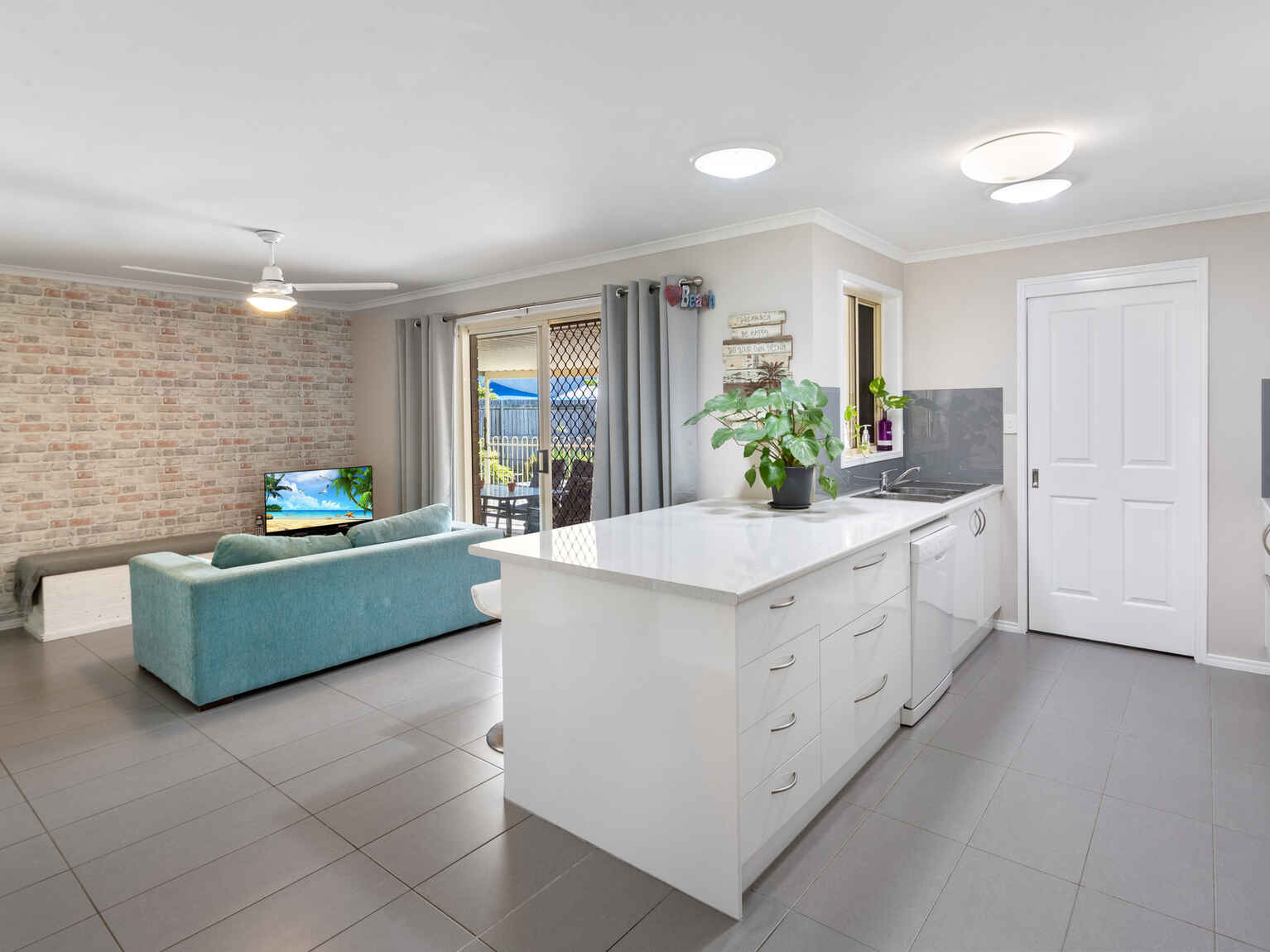 29 Edith Place Coolum Beach