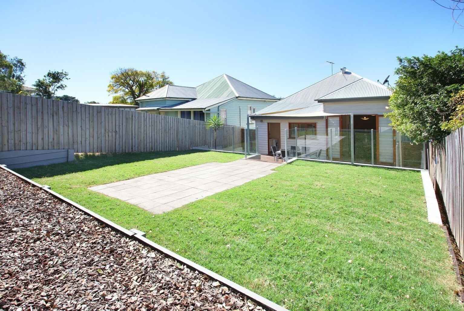 4 Lower Clifton Terrace Red Hill 4 Lower Clifton Terrace Red Hill