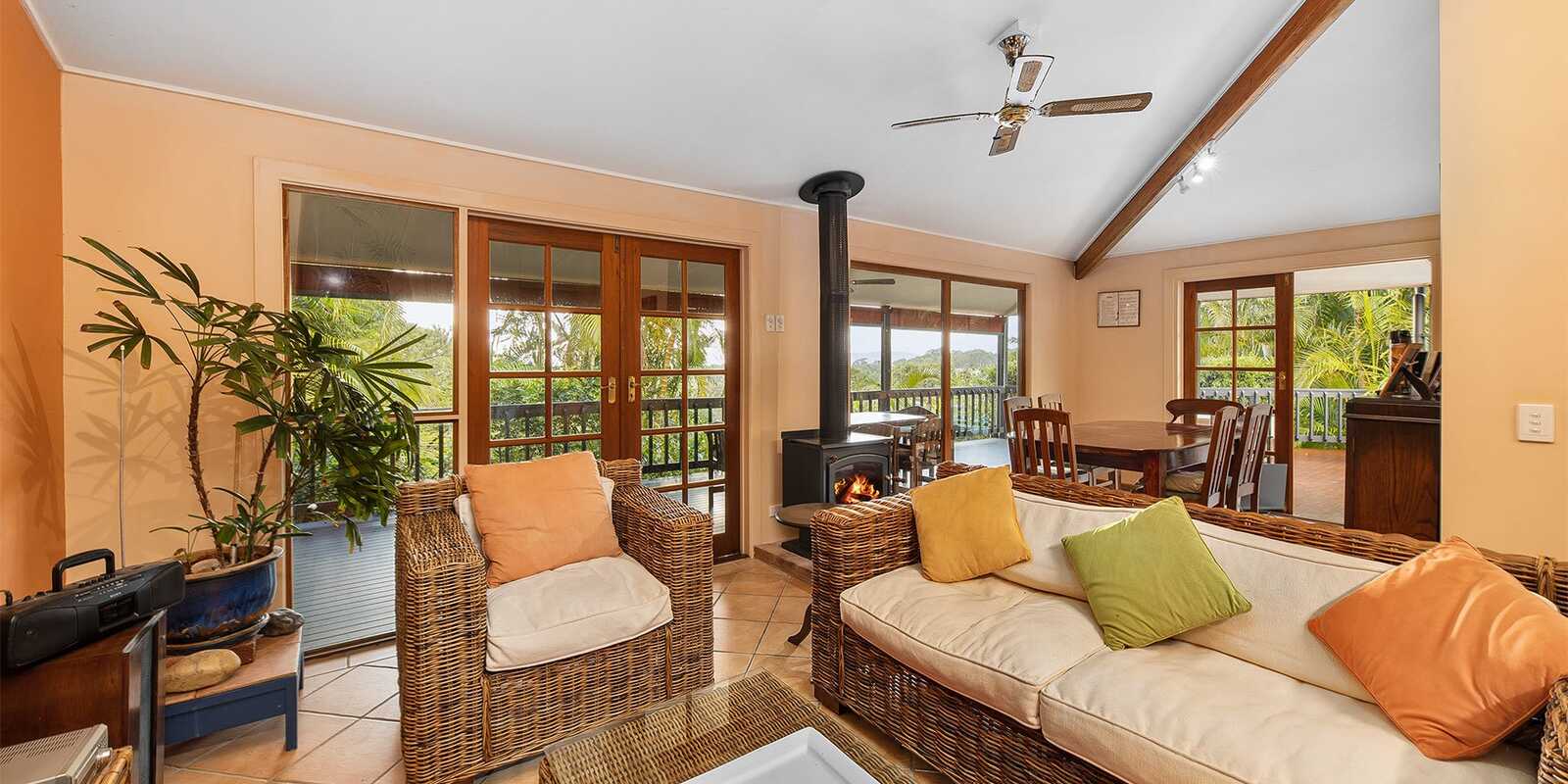 6 Kara Court Yaroomba