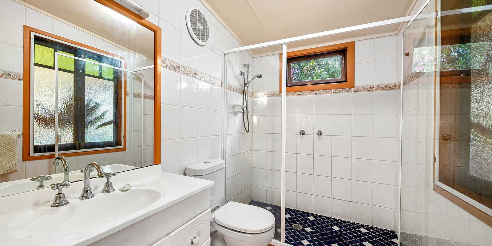 6 Kara Court Yaroomba