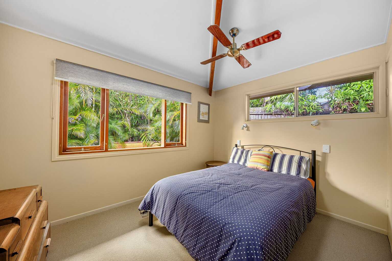 6 Kara Court Yaroomba