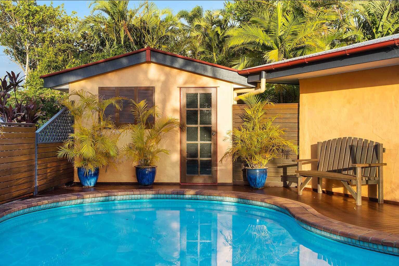 6 Kara Court Yaroomba