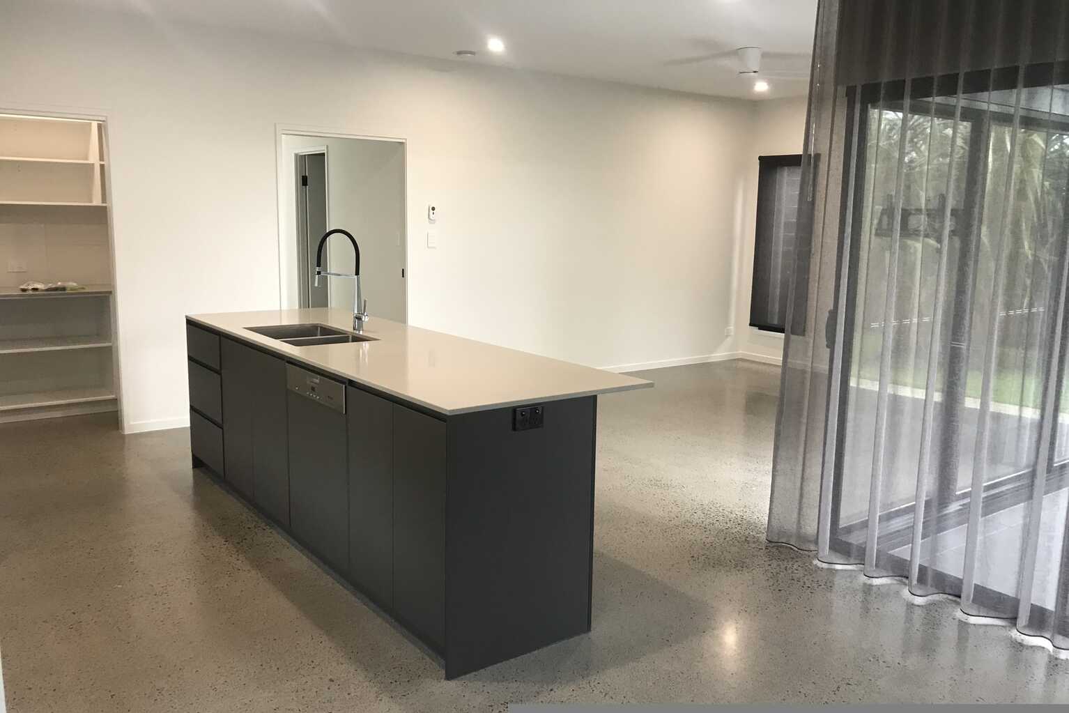 2/11 Ridge Road Maroochydore