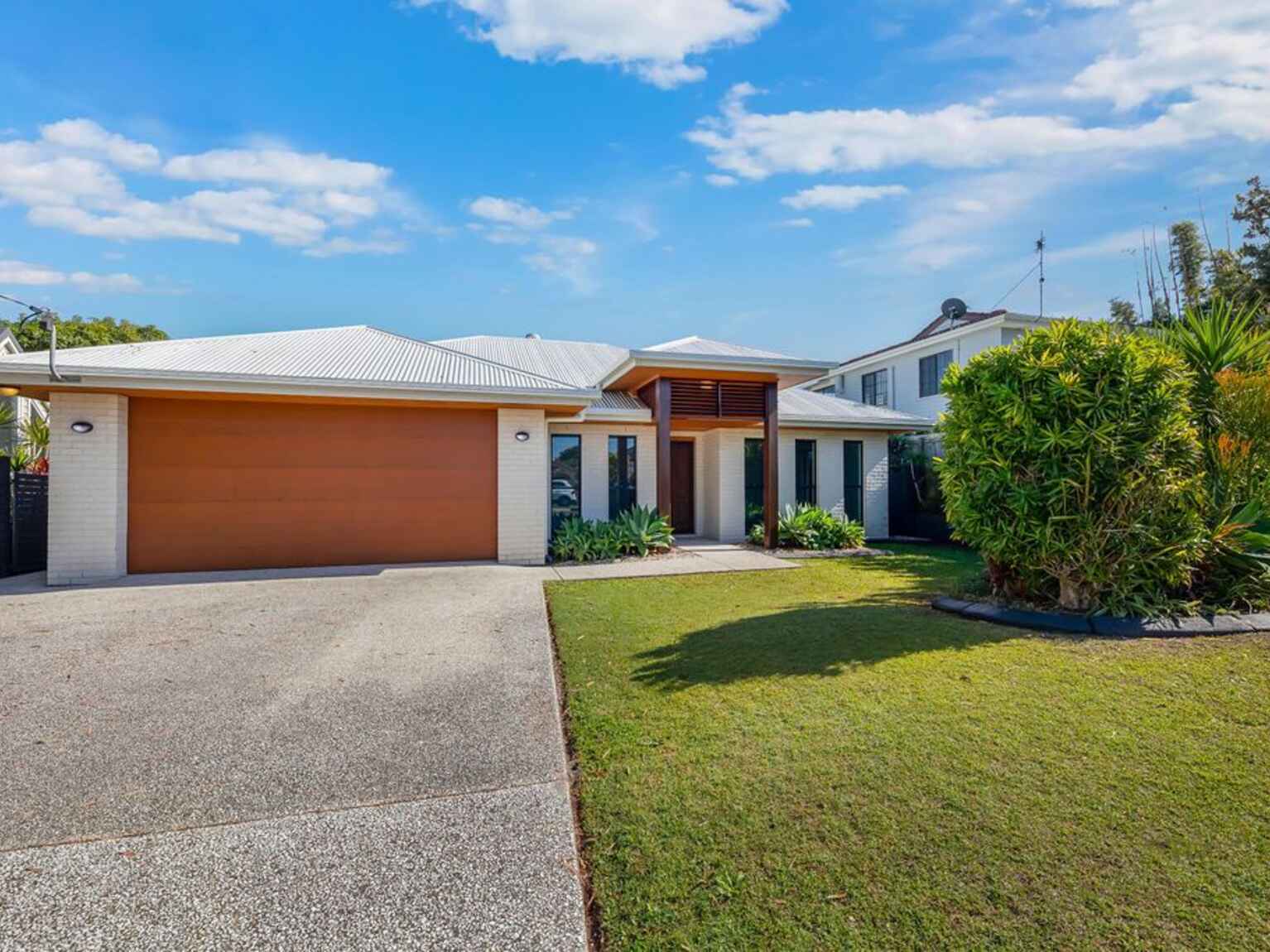 9 Third Avenue Coolum Beach