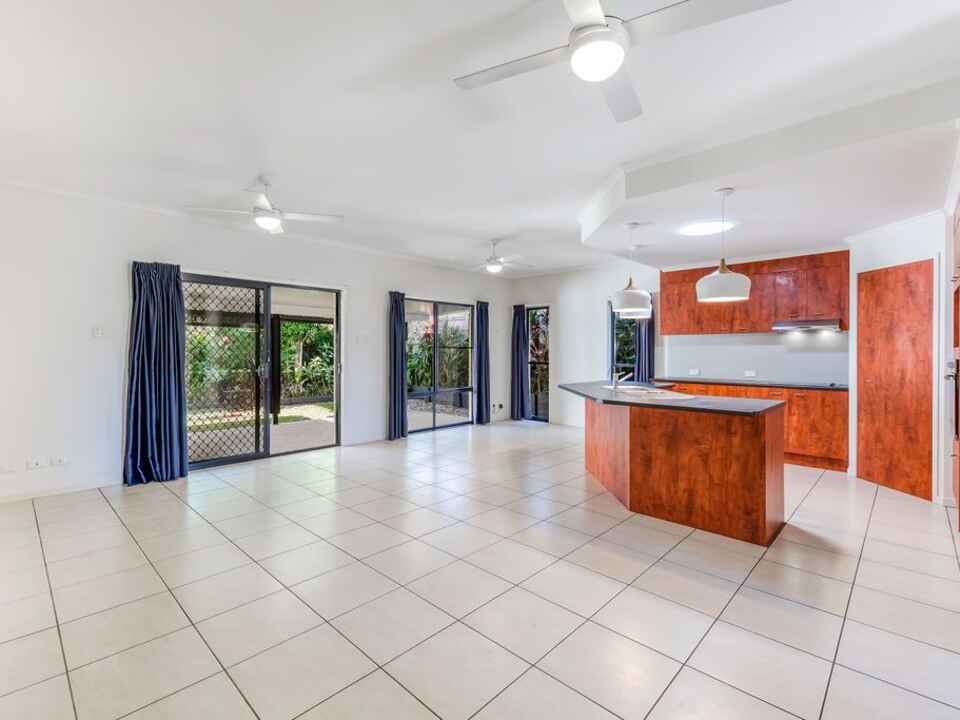 9 Third Avenue Coolum Beach