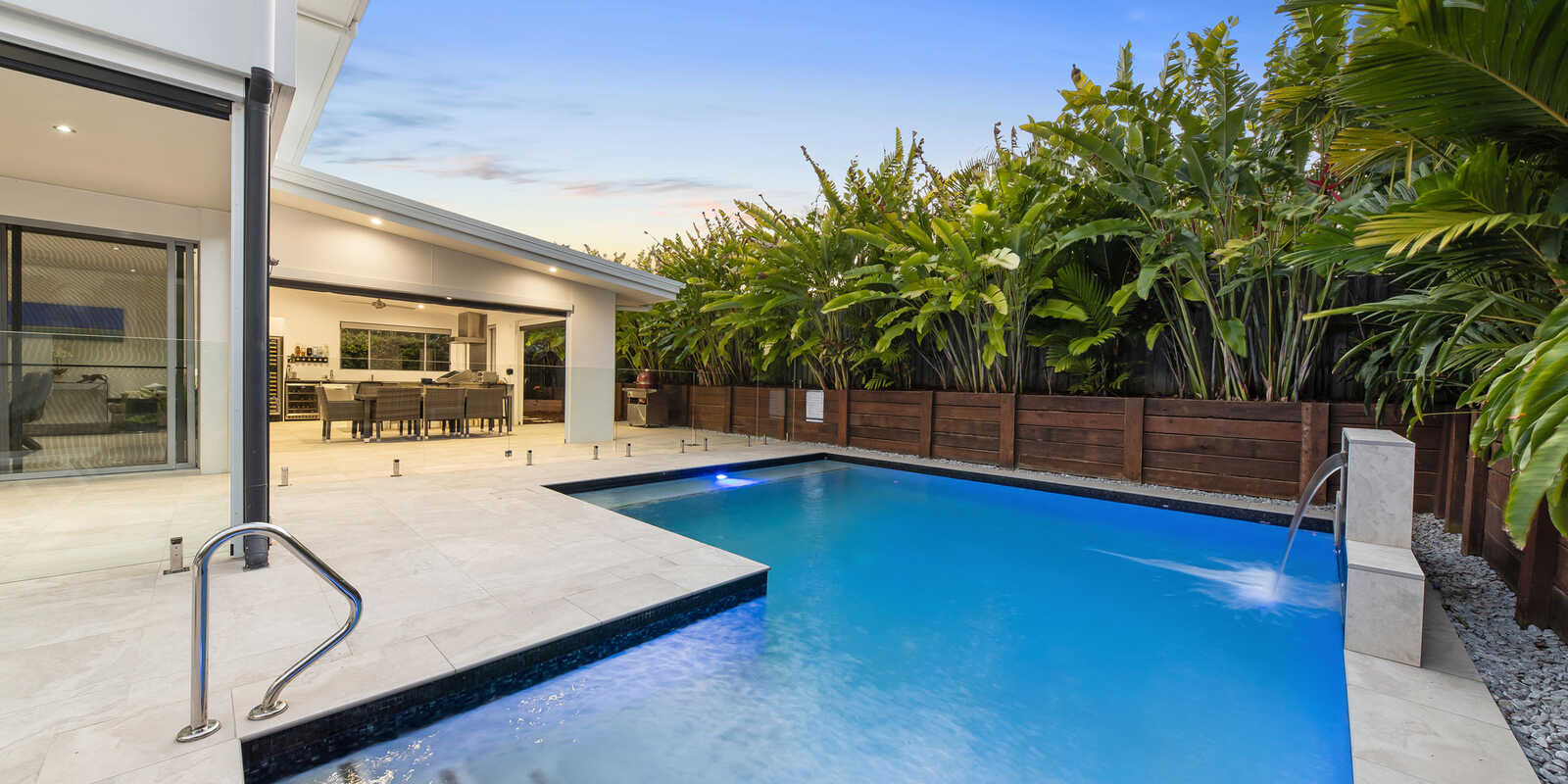 20 Vantage Drive Yaroomba 20 Vantage Drive Yaroomba