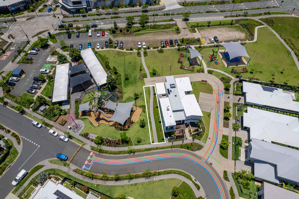 27 Leslie Crescent Caloundra West 27 Leslie Crescent Caloundra West