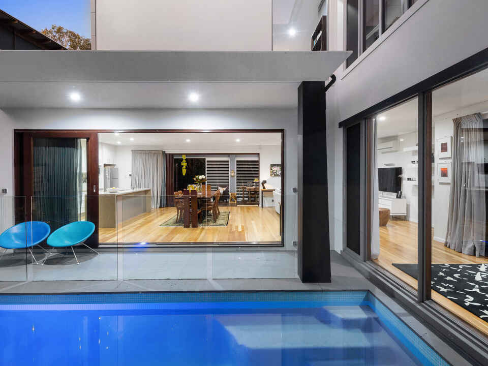 18 Breezeway Street Mount Coolum