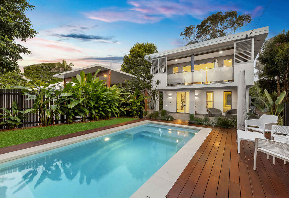 Outstanding Quality, Prime Location in Central Coolum
