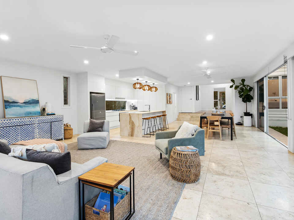 115 Moorindil Street Tewantin