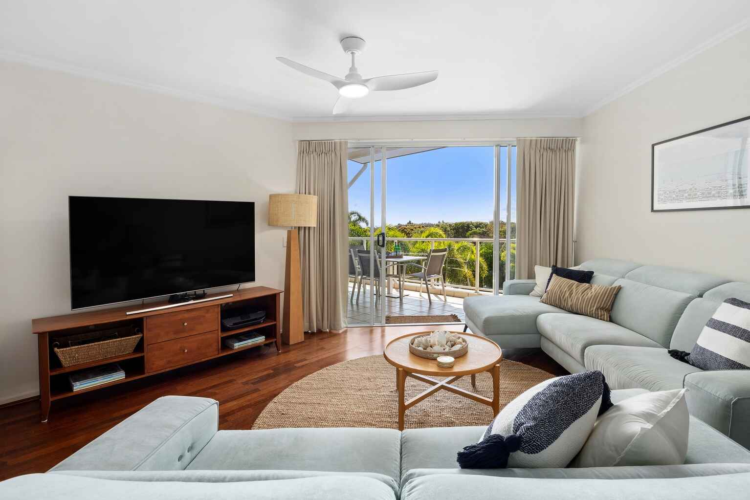 30/1864-1870 David Low Way Coolum Beach