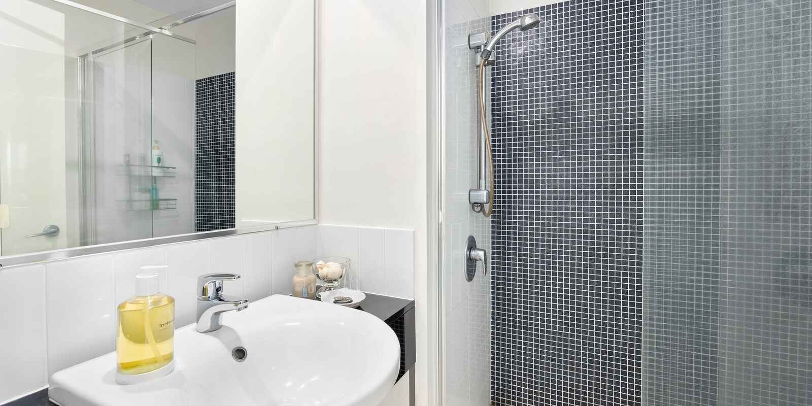 30/1864-1870 David Low Way Coolum Beach