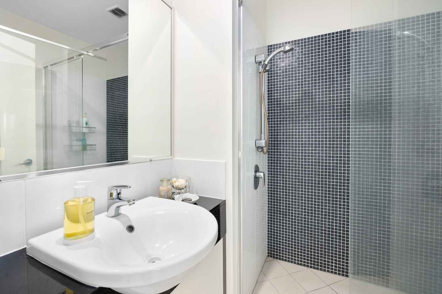 30/1864-1870 David Low Way Coolum Beach