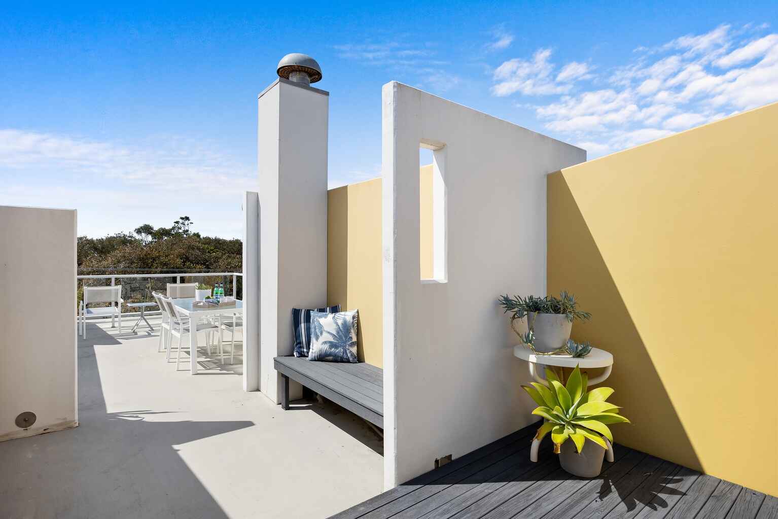 30/1864-1870 David Low Way Coolum Beach