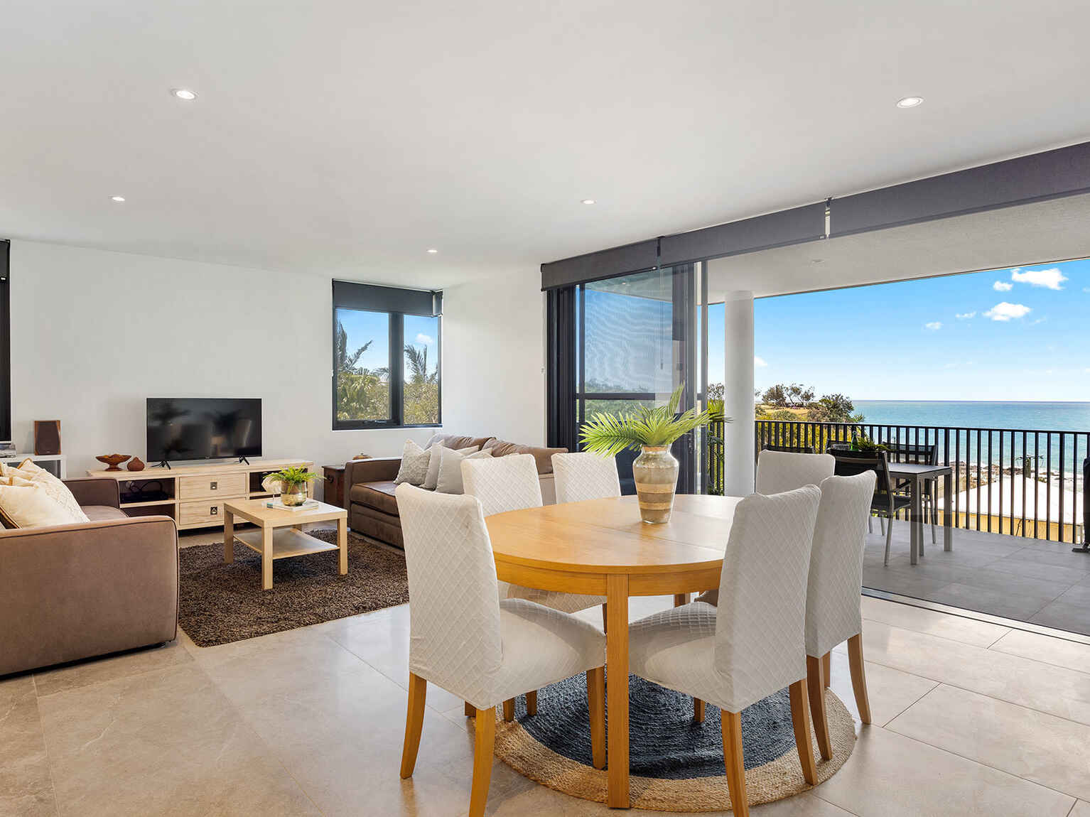 254/131 Coolum Terrace Coolum Beach
