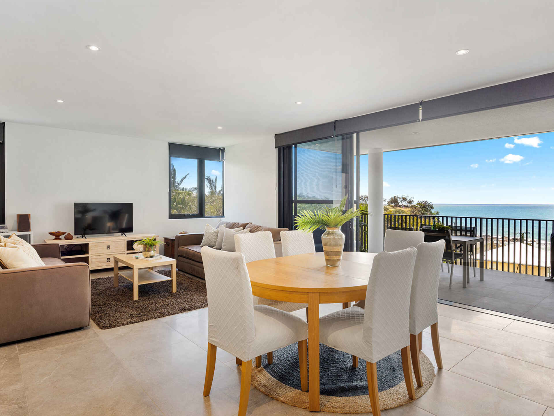 254/131 Coolum Terrace Coolum Beach
