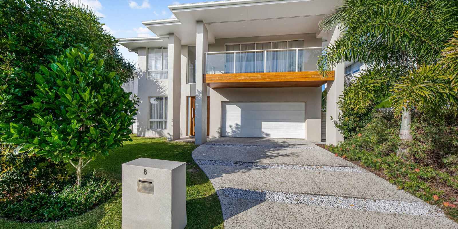 8 Kings Bay Street Yaroomba