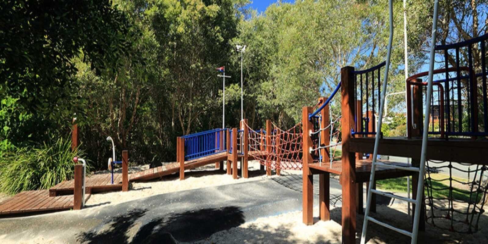 4 Surfside Lane Mount Coolum 4 Surfside Lane Mount Coolum