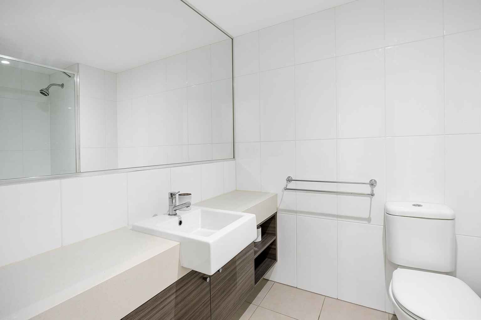 2205/27 Boardwalk Boulevard Mount Coolum