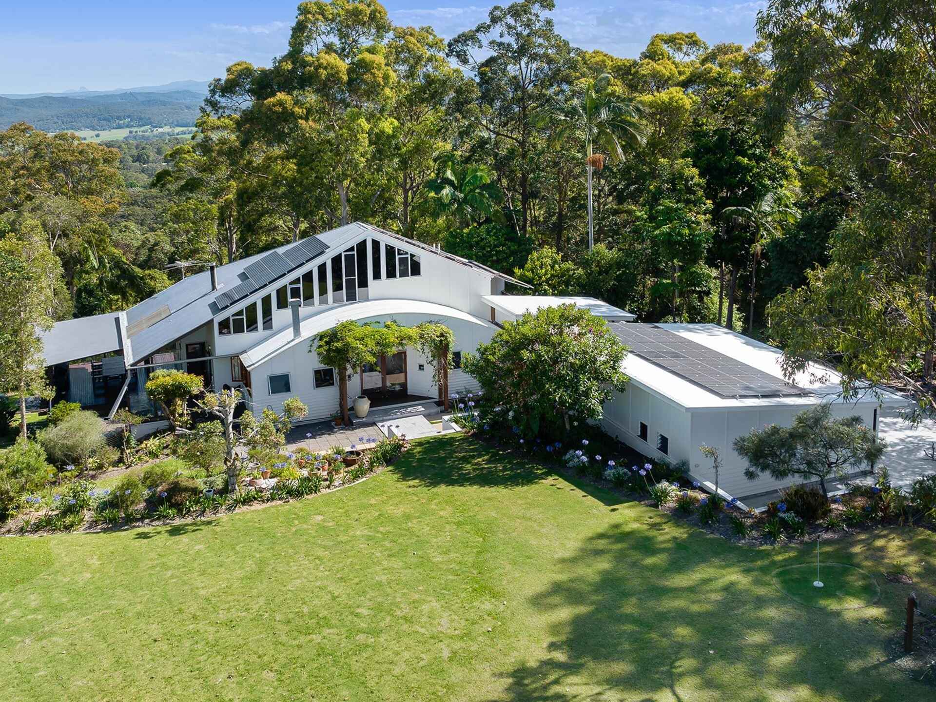 8 Karnu Drive Ninderry