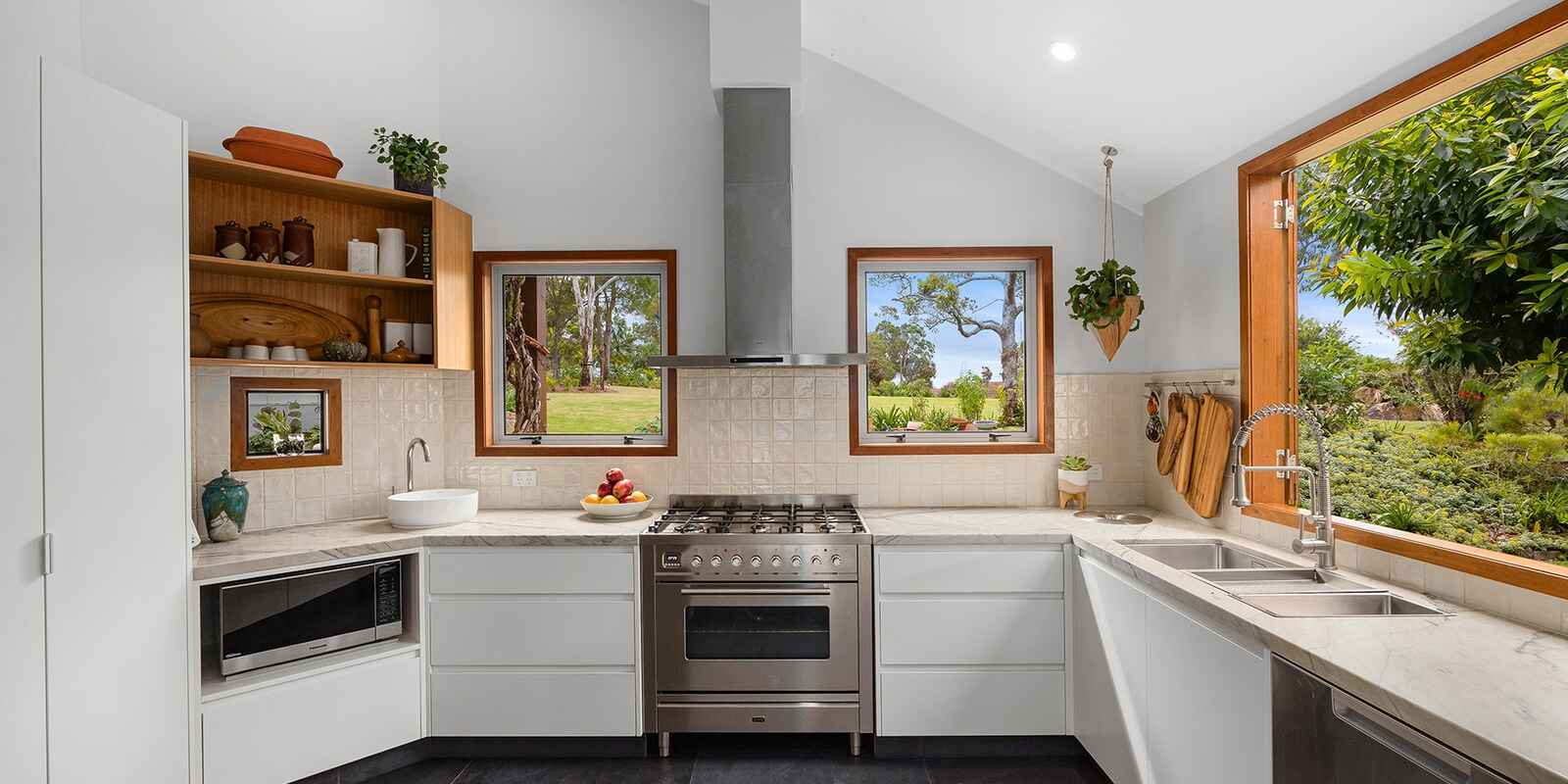 8 Karnu Drive Ninderry
