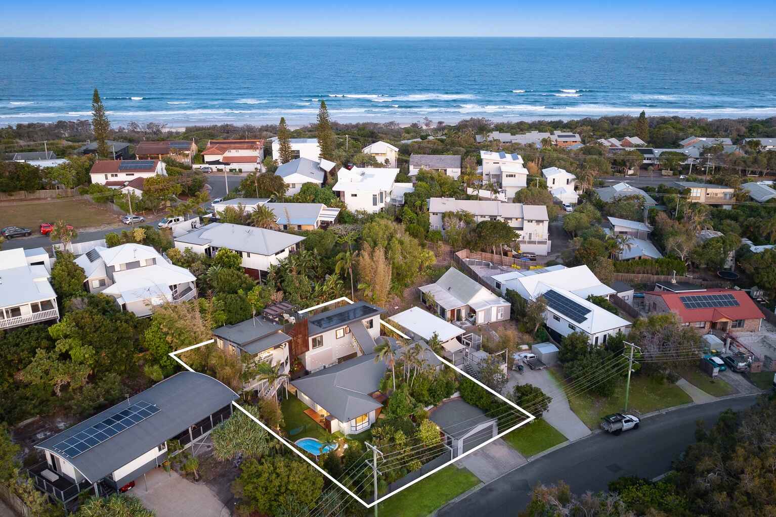 16 Lowry Street Peregian Beach 16 Lowry Street Peregian Beach