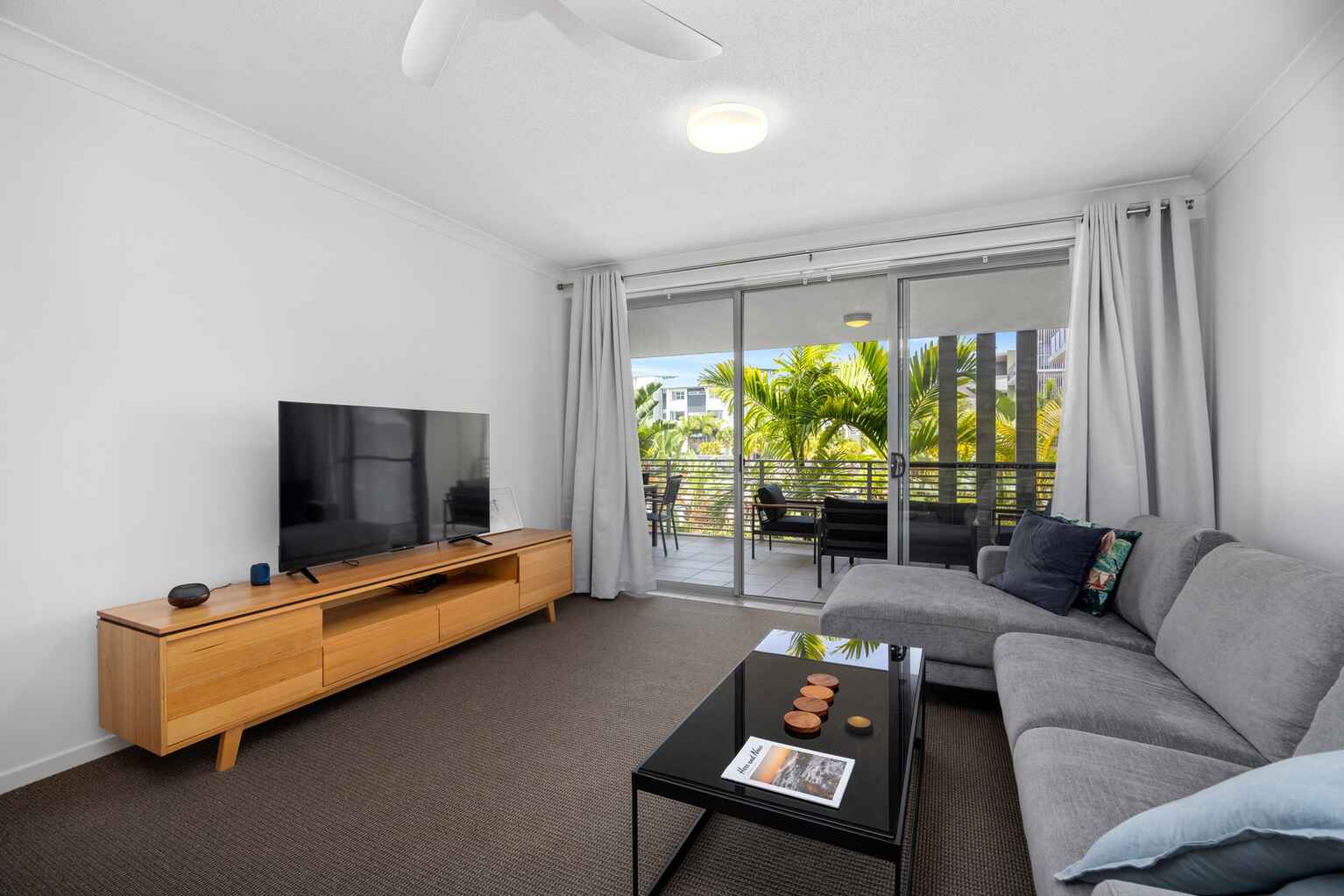 2205/27 Boardwalk Boulevard Mount Coolum