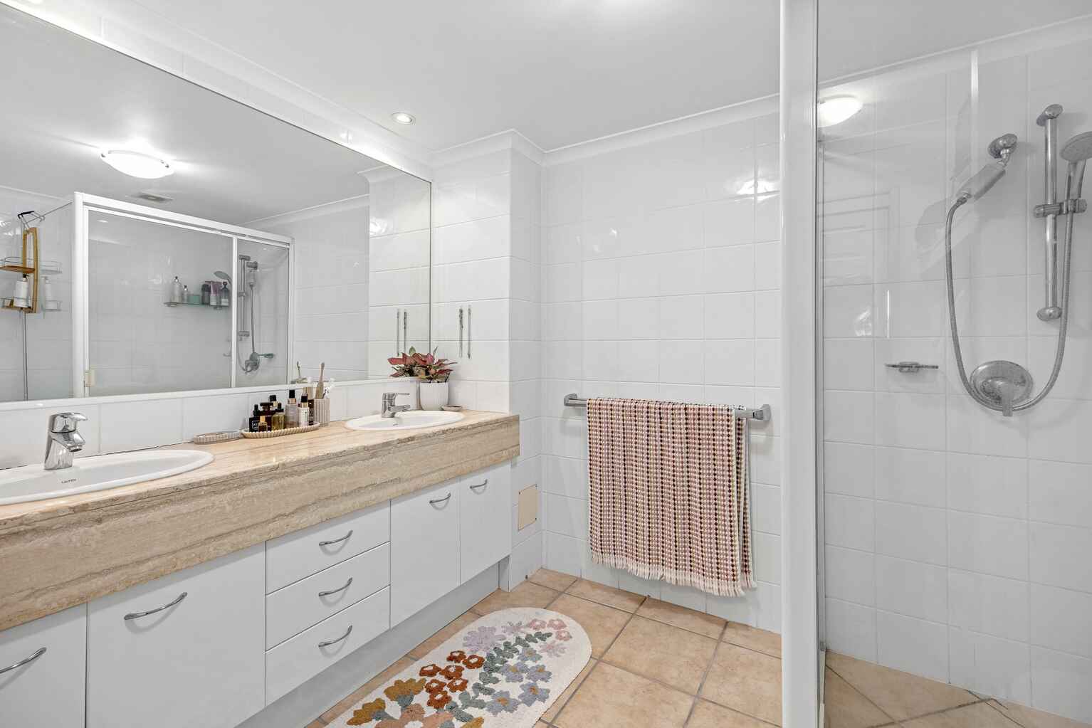 2/23 Beach Road Coolum Beach