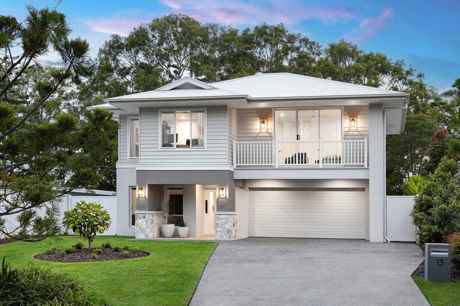 13 Vantage Drive Yaroomba 13 Vantage Drive Yaroomba