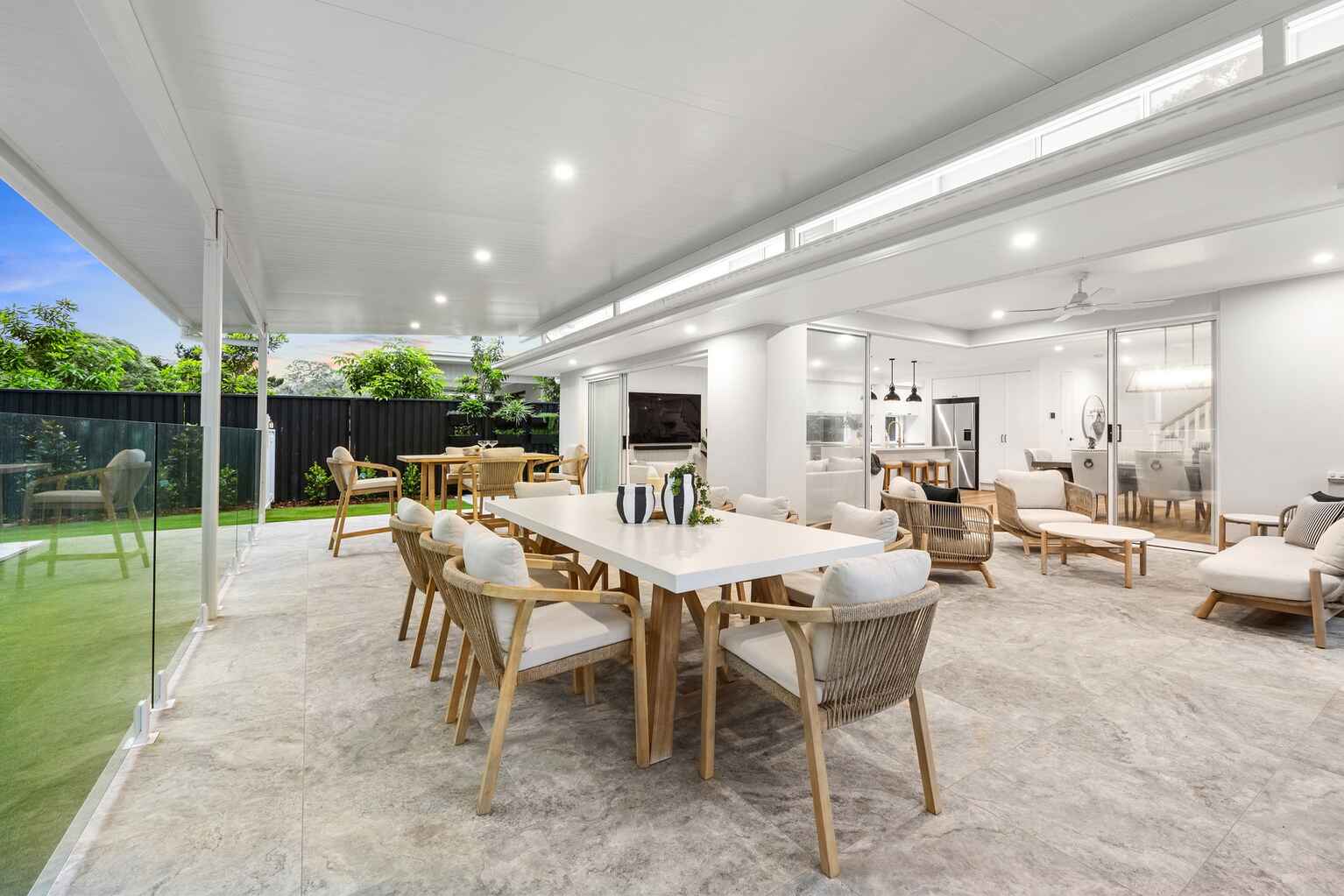 13 Vantage Drive Yaroomba 13 Vantage Drive Yaroomba