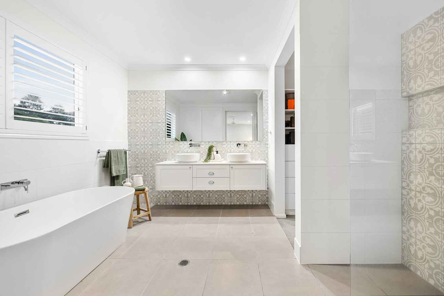 13 Vantage Drive Yaroomba 13 Vantage Drive Yaroomba