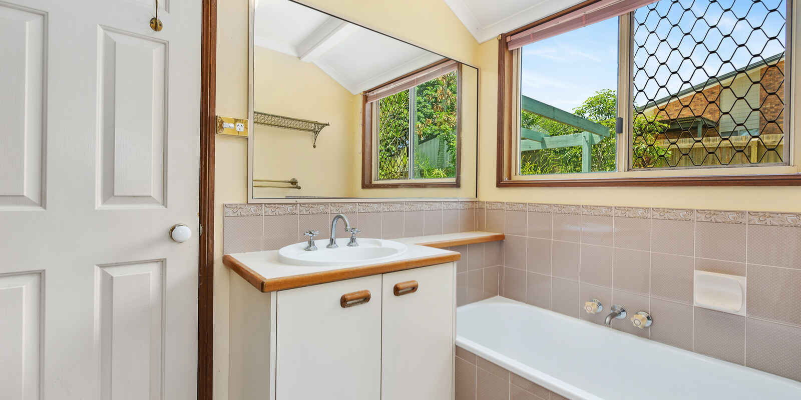 7 Burremah Crescent Mount Coolum 7 Burremah Crescent Mount Coolum