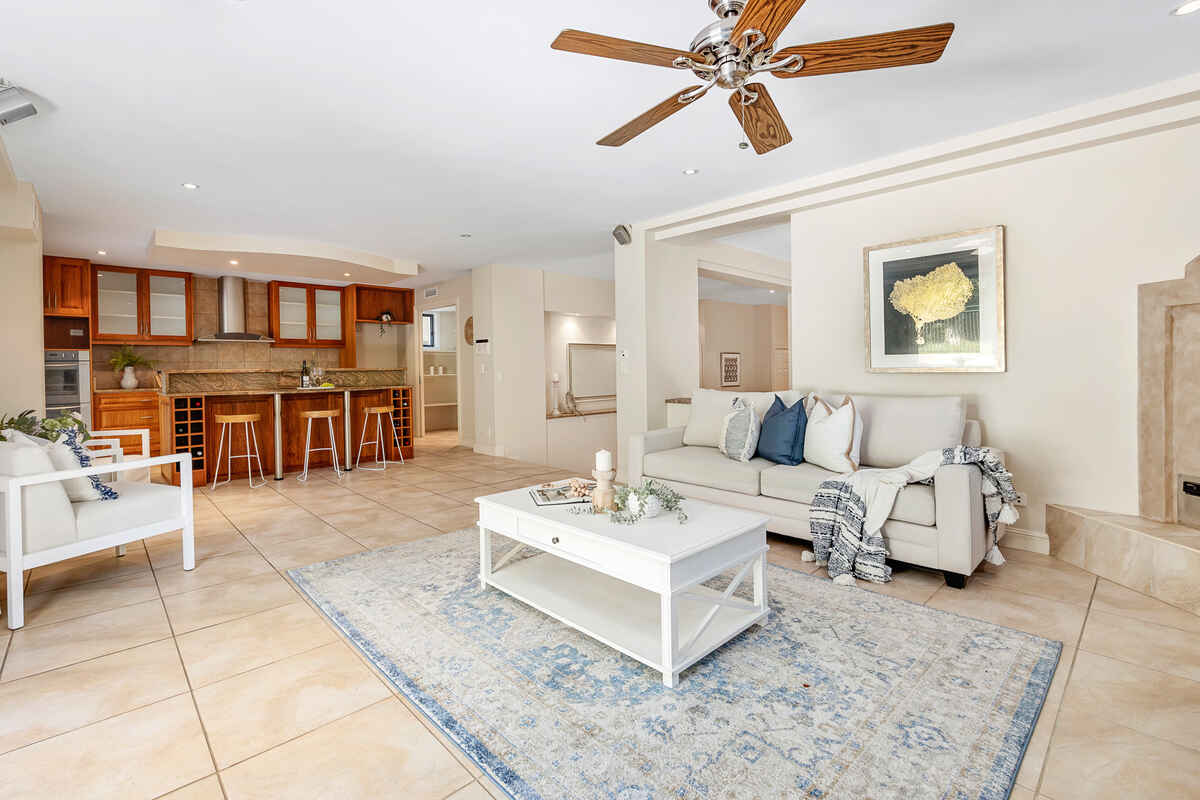 10 Putters Lane Peregian Springs 10 Putters Lane Peregian Springs