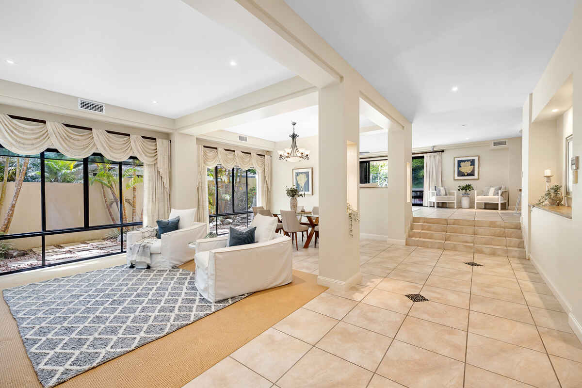 10 Putters Lane Peregian Springs 10 Putters Lane Peregian Springs