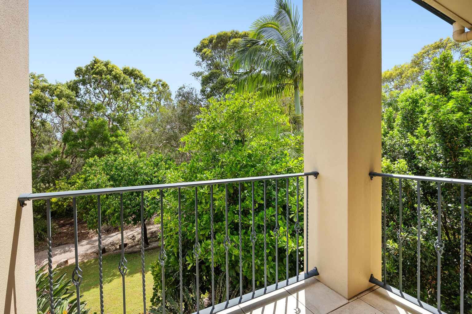 10 Putters Lane Peregian Springs 10 Putters Lane Peregian Springs