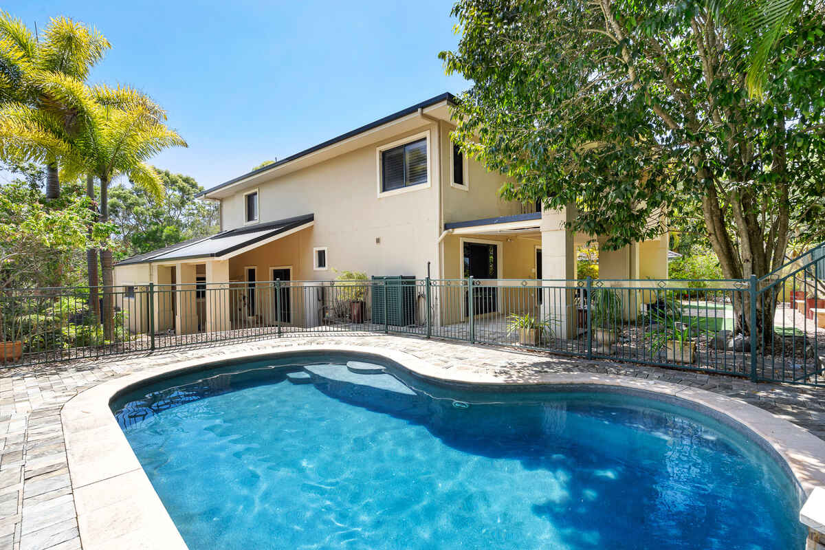 10 Putters Lane Peregian Springs 10 Putters Lane Peregian Springs