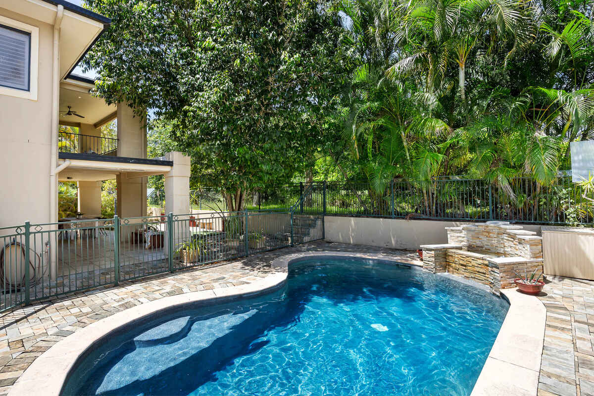 10 Putters Lane Peregian Springs 10 Putters Lane Peregian Springs