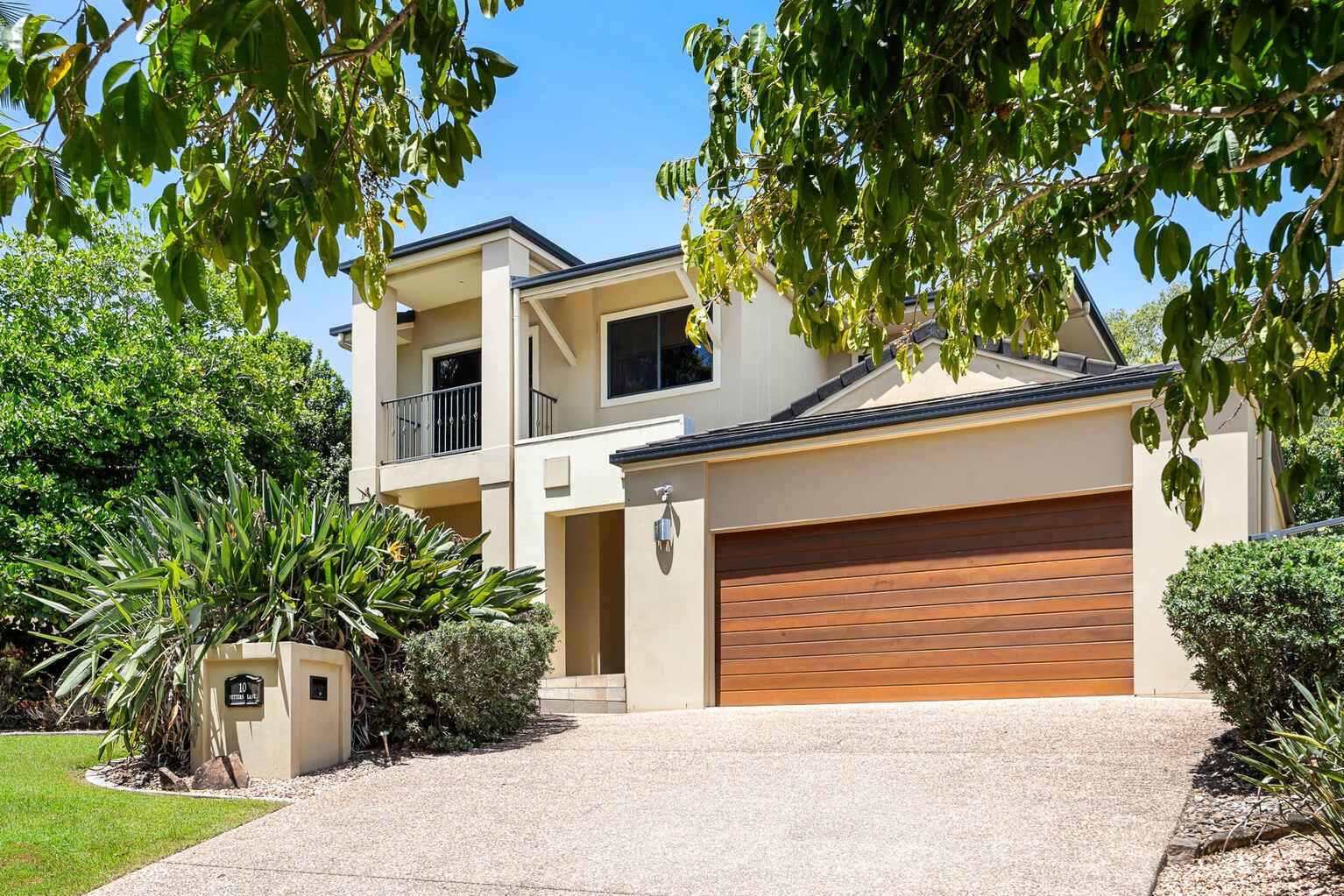 10 Putters Lane Peregian Springs 10 Putters Lane Peregian Springs