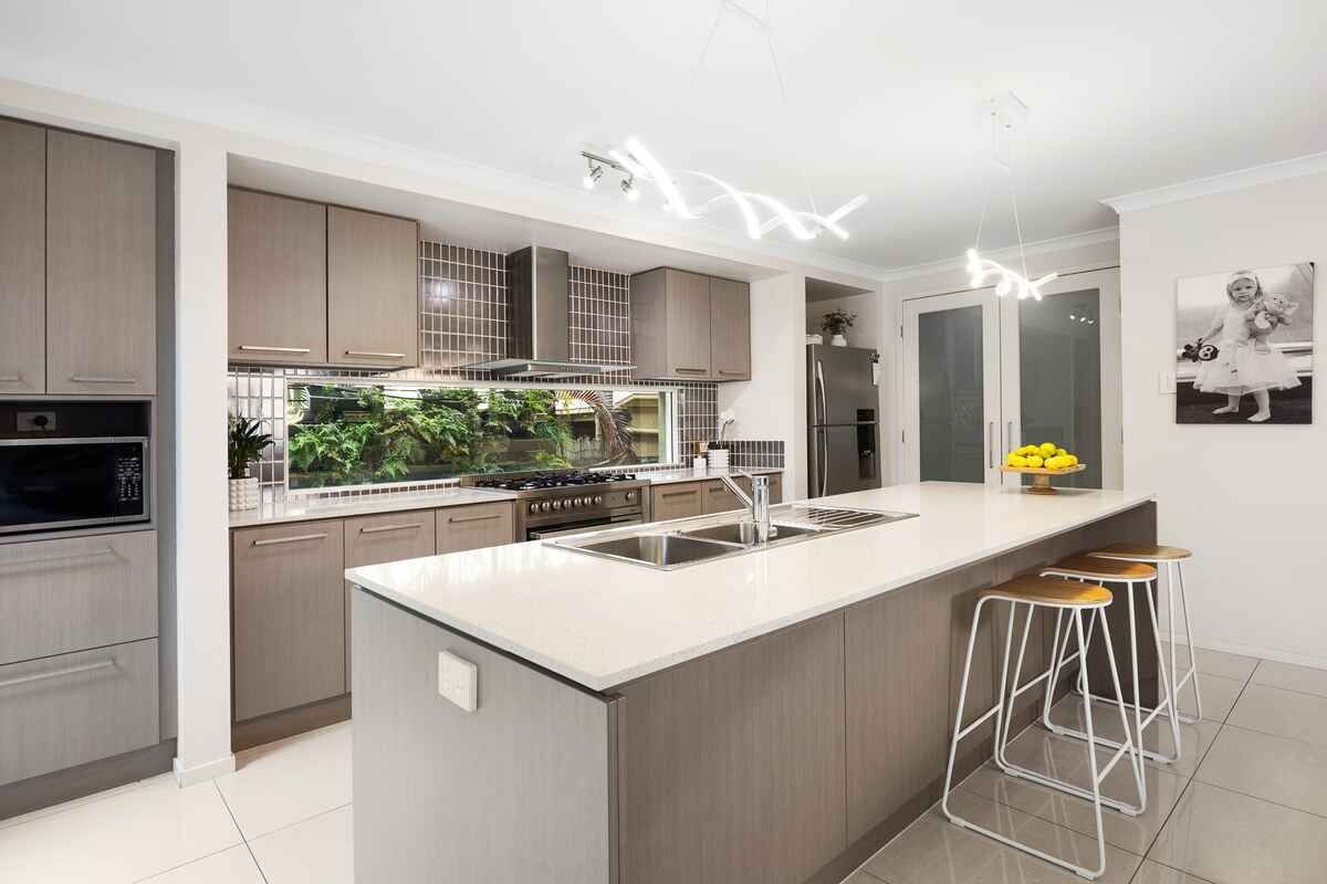 6 Pennant Court Peregian Springs 6 Pennant Court Peregian Springs