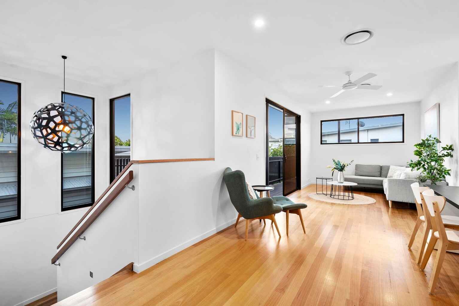 7 Waterline Close Mount Coolum